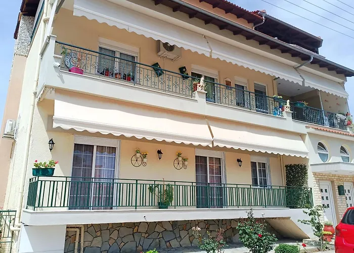 Magnolia House